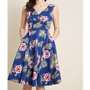 Modcloth Ixia Mingling Magic Floral Hawaiian Flare